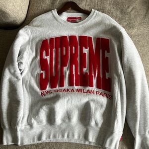 Supreme Cities Arc Crewneck
